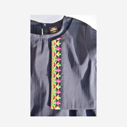 Gulnaar (Navy & Multi Embroidery) 🌸